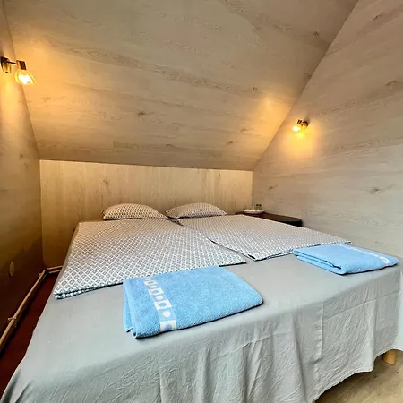 Liiva Guest Accommodation,free Parking *