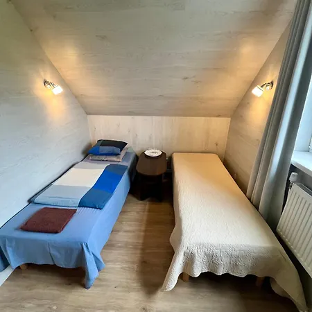Liiva Guest Accommodation,free Parking 게스트하우스 *